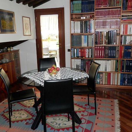 Casa Ferrari Appartamento Verona Sanificato Ozono ภายนอก รูปภาพ