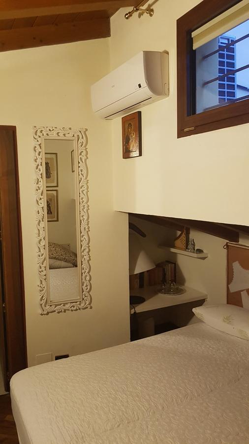 Casa Ferrari Appartamento Verona Sanificato Ozono ห้อง รูปภาพ